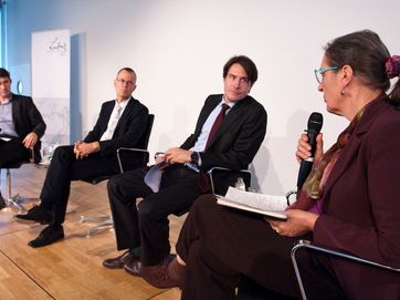 Prof. Dr. Tilman Brück, Dr. Nils Behrndt, Kai Küstner, Kathrin Schick ©Hessische Landesvertretung/ Horst Wagner